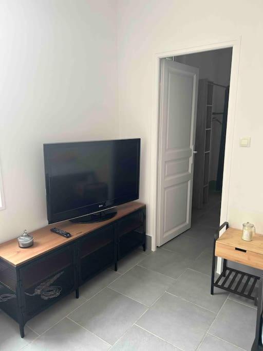 T2 Maison Entre Calme & Ville La Riche Ngoại thất bức ảnh